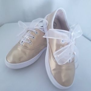 Light Gold Sneakers with Ribbon Laces
